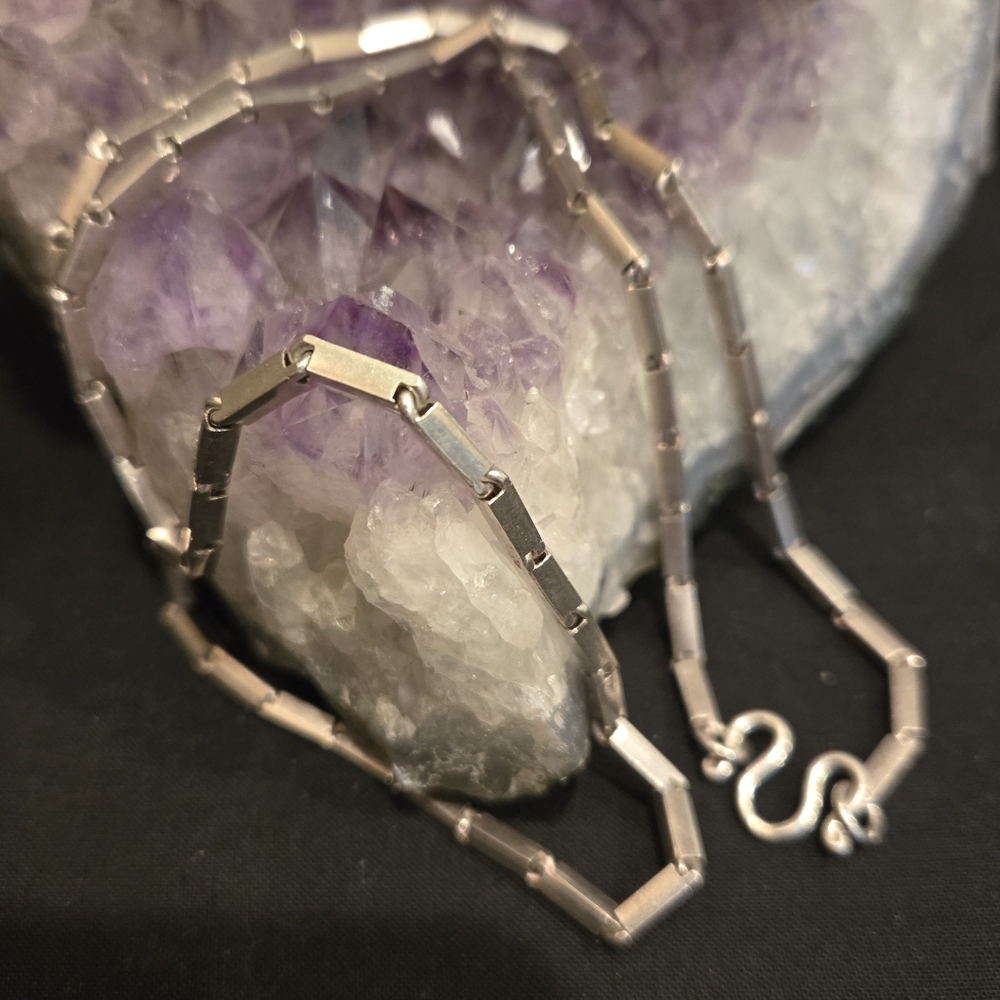 Vintage Sterling Silver Necklace